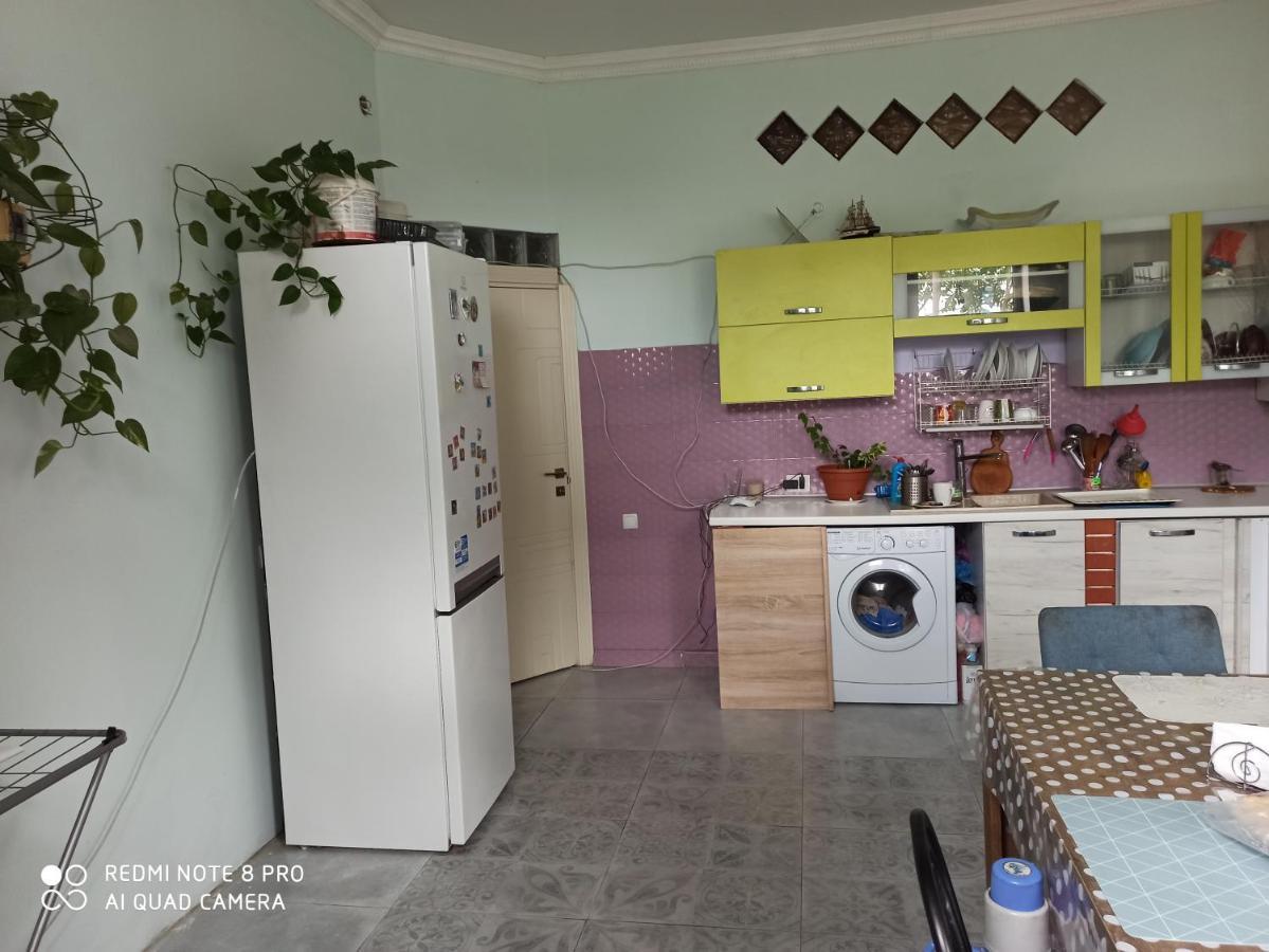 Номер В Гостевом Доме У Моря Одеса Екстериор снимка